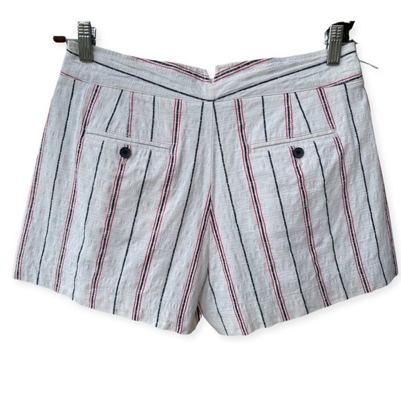 🌸4/$30🌸 Gap High-Rise Pleated Shorts - Picture 4 of 12